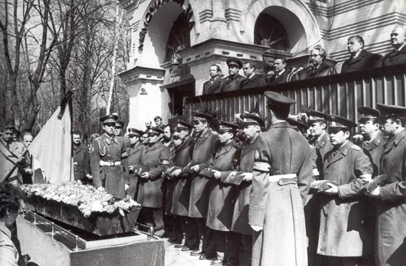 похороны А.К. Антонова 6 апреля 1984 г. фото прислал Михаил Кальницкий