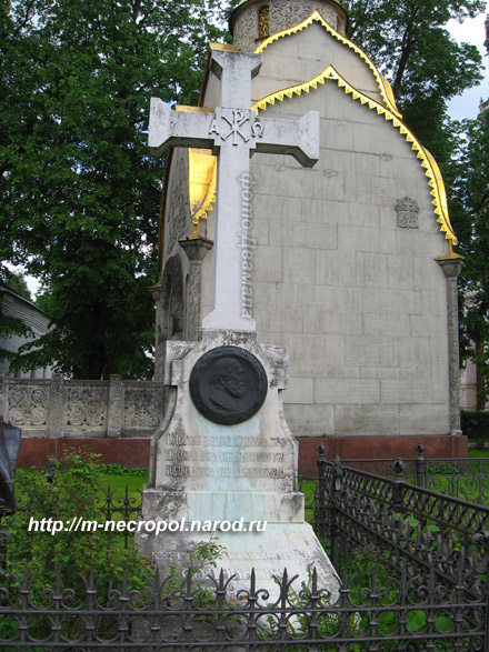 могила С.М. Соловьёва, фото Двамала, вариант 2009 г.